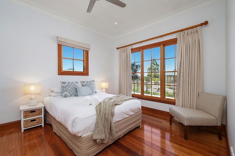 Stonegate - Accommodation Mermaid Beach 7