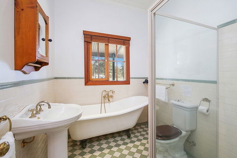 Stonegate - Accommodation Mermaid Beach 9