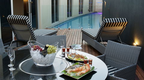 The Frames - Luxury Riverland Accommodation - Accommodation Mermaid Beach 6