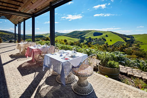 The Church House Gourmet Retreat - Accommodation Mermaid Beach 3