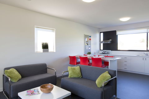 Western Sydney University Village Campbelltown - Accommodation Mermaid Beach 2