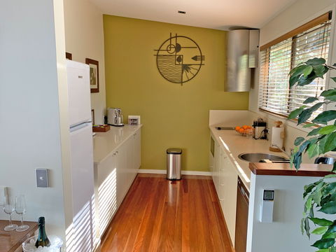 Wild Edge Retreat - Accommodation Mermaid Beach 5