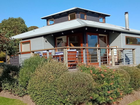 Butler's Bend Holiday Villa - Accommodation Mermaid Beach 1