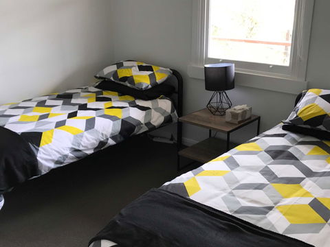 Derby Digs Cottage - Accommodation Mermaid Beach 2