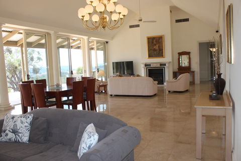 L'Oliveraie - Accommodation Mermaid Beach 9