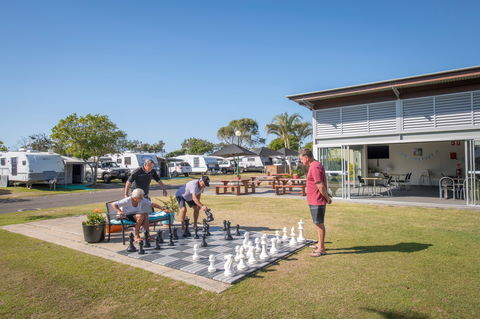 Maroochydore Beach Holiday Park - Accommodation Mermaid Beach 4