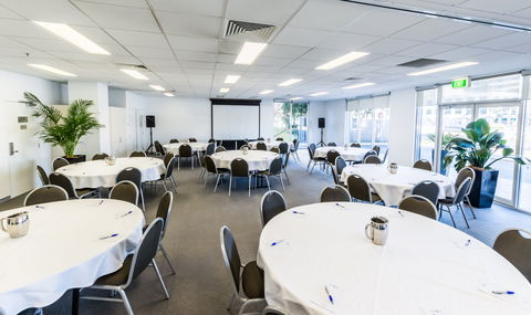 Pacific Suites Canberra - Accommodation Mermaid Beach 8