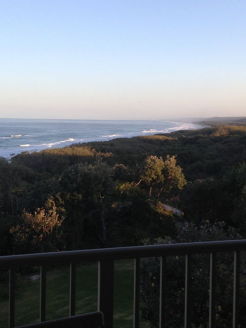 Whale Watch Ocean Beach Resort - Accommodation Mermaid Beach 0