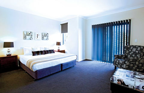 Astina Central Apartments - Accommodation Mermaid Beach 2