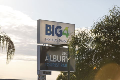 BIG4 Albury Tourist Park - Accommodation Mermaid Beach 0