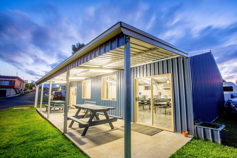 BIG4 Ulverstone Holiday Park - Accommodation Mermaid Beach 2