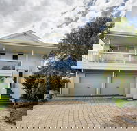 Breezes  Hayborough - Accommodation Mermaid Beach