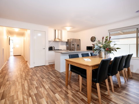 Faraday On Avoca - Accommodation Mermaid Beach 2