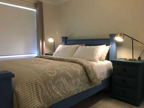 Flutterby's Beach Retreat Preston Beach - Accommodation Mermaid Beach 2