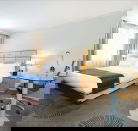 Holiday Inn Parramatta - Accommodation Mermaid Beach