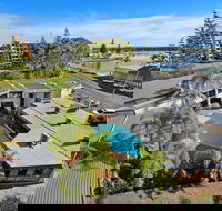 Palm Court Motor Inn - Accommodation Mermaid Beach