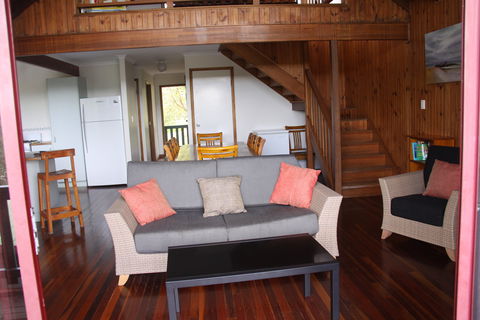 Salty Towers - Accommodation Mermaid Beach 1