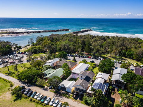 Sunset Beach - Surfside - Accommodation Mermaid Beach 2