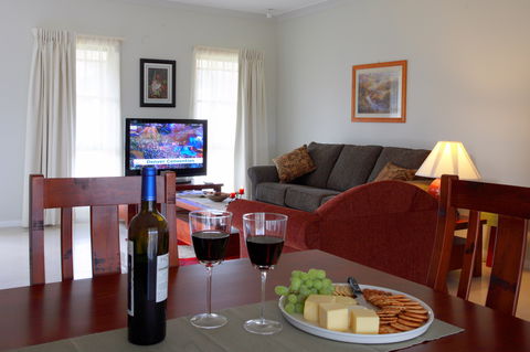 Talga Estate - Accommodation Mermaid Beach 1