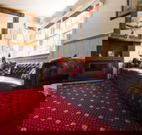 The Mill House - Accommodation Mermaid Beach