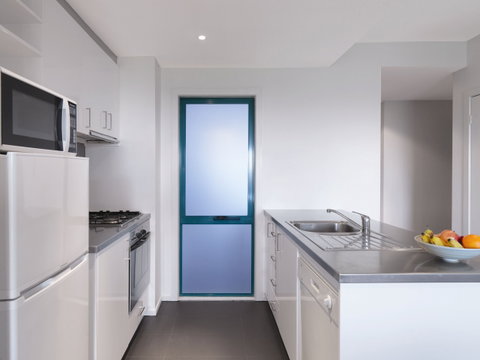 Adina Apartment Hotel St Kilda - Accommodation Mermaid Beach 2