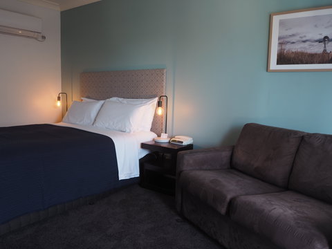 Alexandra Place - Accommodation Mermaid Beach 2