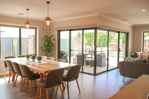 Amaroo - Accommodation Mermaid Beach 0