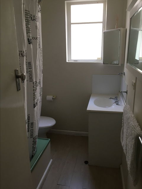 Boynton's Beehive - Accommodation Mermaid Beach 2