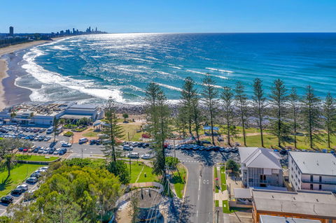Bujerum Apartments On Burleigh - Accommodation Mermaid Beach 0