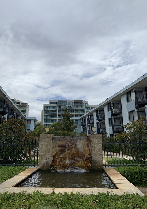 Lodestar Waterside Apartments - Accommodation Mermaid Beach 1
