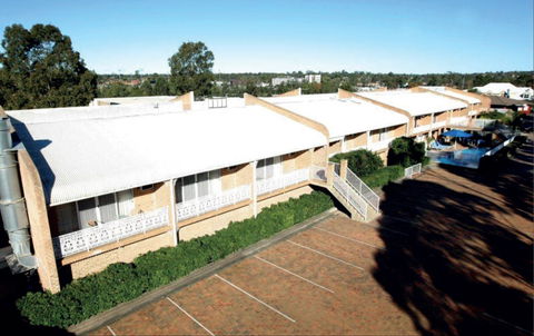 The Hermitage Campbelltown - Accommodation Mermaid Beach 2