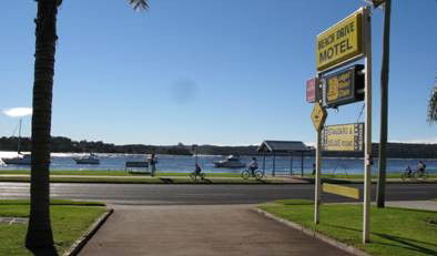 Beach Drive Motel - Accommodation Mermaid Beach 0