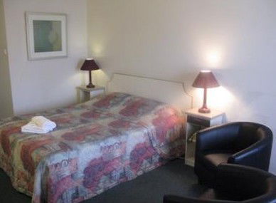 Clyde River Motor Inn - Accommodation Mermaid Beach 2