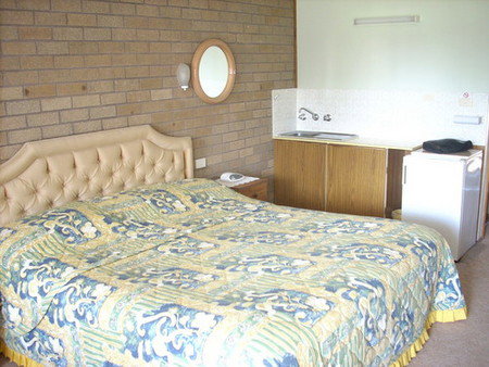 Beachview Motel - Accommodation Mermaid Beach 0