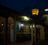 The Bull and Bush Tavern - Accommodation Mermaid Beach