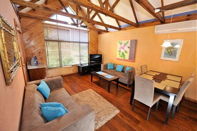 Anchorage Guest House - Accommodation Mermaid Beach 2