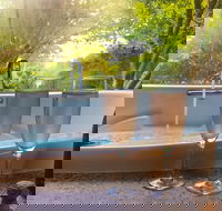 Adelaide Hills Retreats - The Nest - Accommodation Mermaid Beach