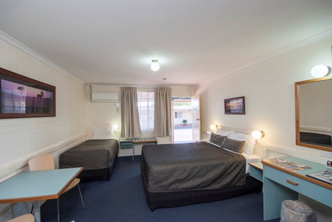Applegum Inn - Accommodation Mermaid Beach 1