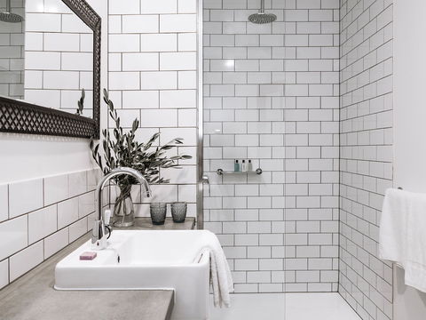 Farmers Arms Hotel Daylesford - Accommodation Mermaid Beach 1