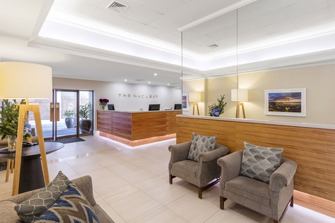 Macleay Hotel - Accommodation Mermaid Beach 1