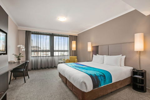 Mantra Parramatta - Accommodation Mermaid Beach 1