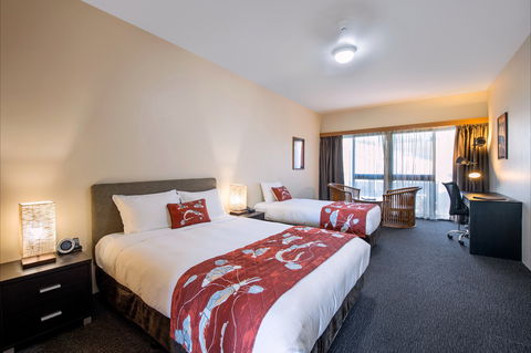 Mercure Kakadu Crocodile Hotel - Accommodation Mermaid Beach 2