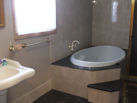 Mintaro Hideaway - Accommodation Mermaid Beach 2