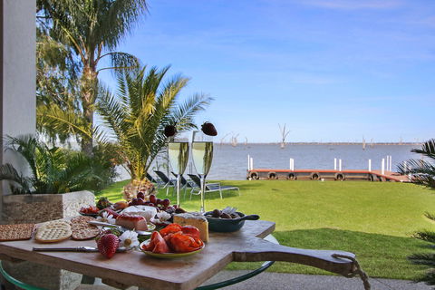 Mulwala 105 - Accommodation Mermaid Beach 1