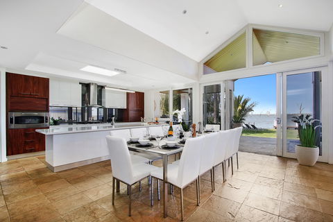 Mulwala 105 - Accommodation Mermaid Beach 2