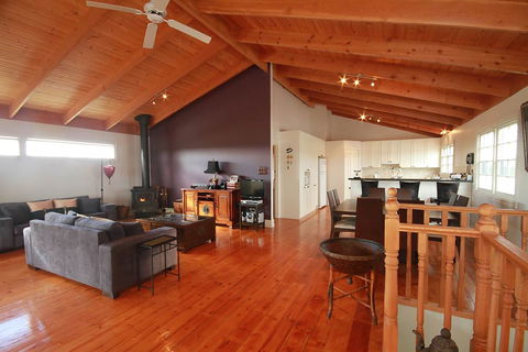 Pelican Sands Bed & Breakfast - Accommodation Mermaid Beach 1