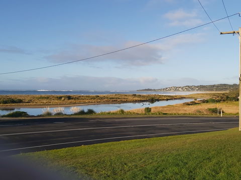 Surfside Backpacker - Accommodation Mermaid Beach 1