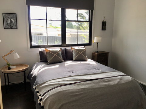 The Lakehouse Beechworth - Accommodation Mermaid Beach 1