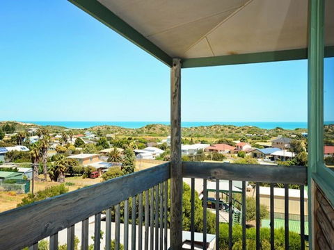 3 Henley Street - Goolwa Beach - Accommodation Mermaid Beach 1