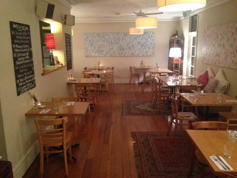 Athelstane House - Accommodation Mermaid Beach 1